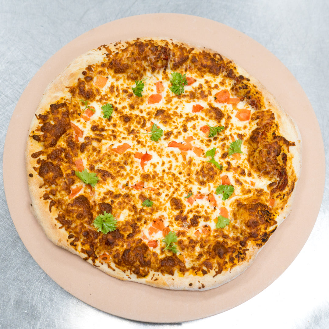 Pizza Margarita (sauce tomate à l'ail, fromage, persil, tomates)