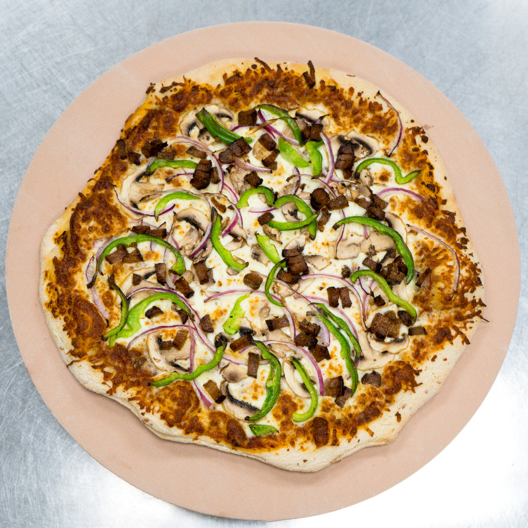 Pizza spéciale POPA (sauce à la viande, pepperoni, champignons, oignons, fromage, poivrons, saucisse italienne)