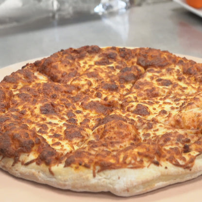 Napolitana Pizza (cheese, cheese, cheese)